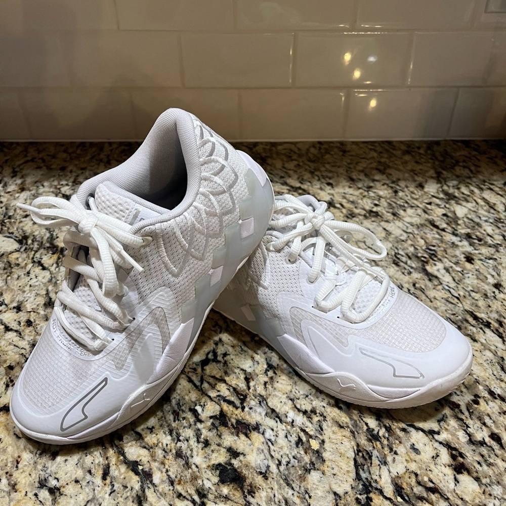 Lemelo Ball shoes